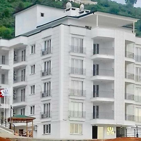 Aparthotel Black Rose à Kaşüstü Extérieur photo